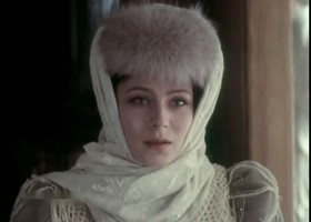 Елена Сафонова